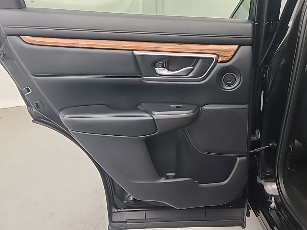 Used 2022 Honda CR-V Touring image 19