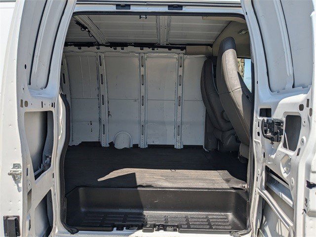 Certified 2021 Chevrolet Express 2500 Extended w/ Driver Convenience Package image 6