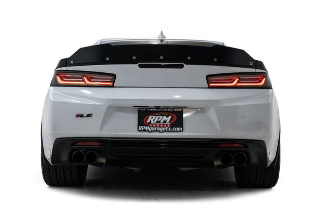 Used 2017 Chevrolet Camaro SS RWD image 3
