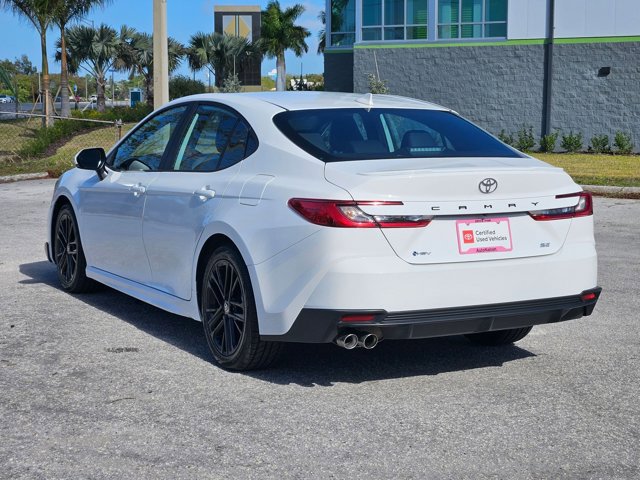 Used 2025 Toyota Camry SE w/ Convenience Package image 8