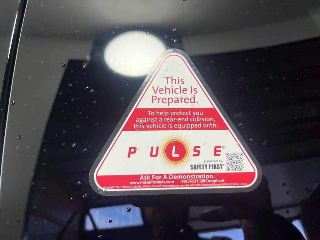 New 2026 Chevrolet Suburban Premier image 6