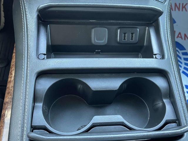 Used 2020 Chevrolet Suburban Premier AWD/4WD image 31