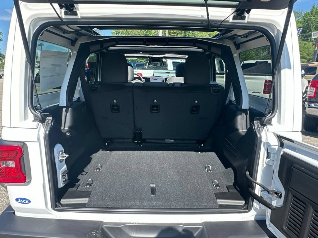 New 2026 Jeep Wrangler Unlimited Sport AWD/4WD image 26