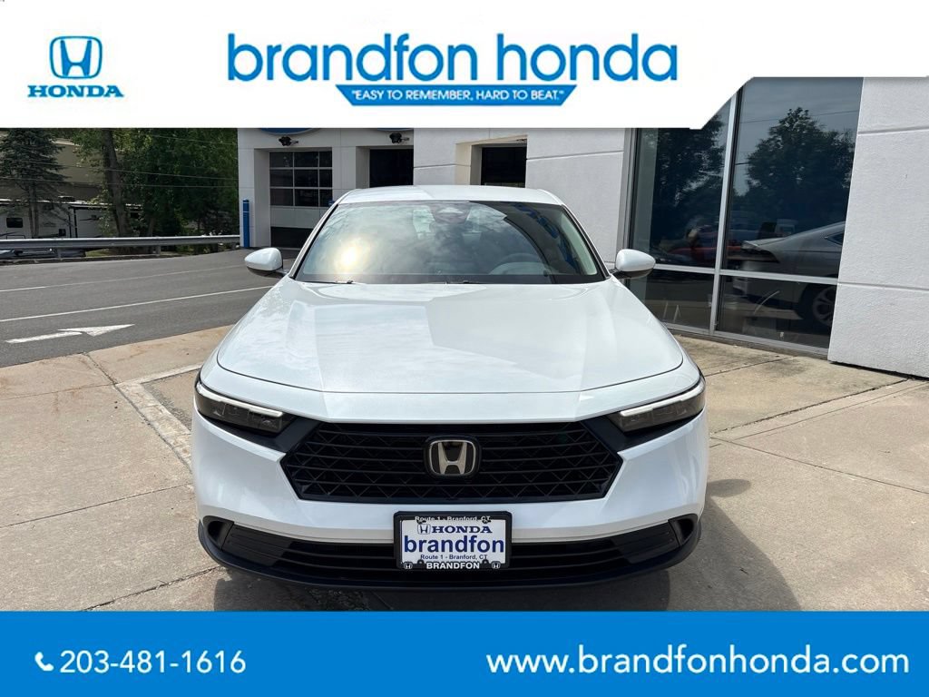 Used 2023 Honda Accord LX image 2