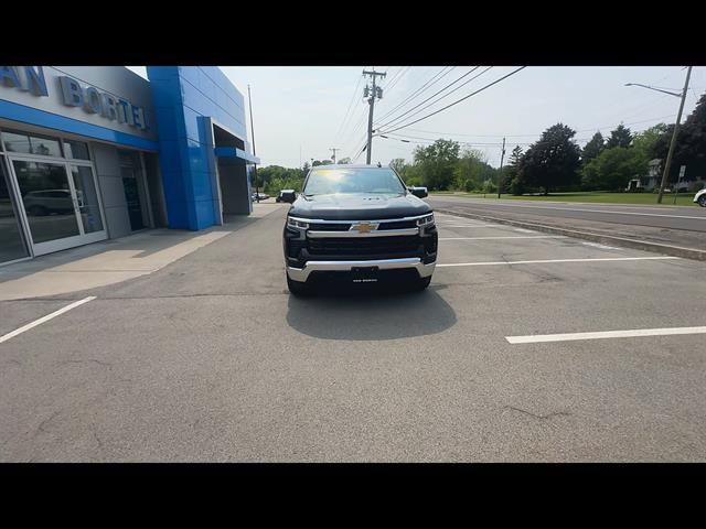 Certified 2024 Chevrolet Silverado 1500 LT AWD/4WD image 3