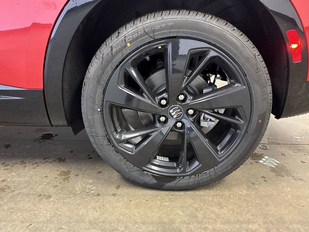 New 2025 Buick Envision Sport Touring image 42