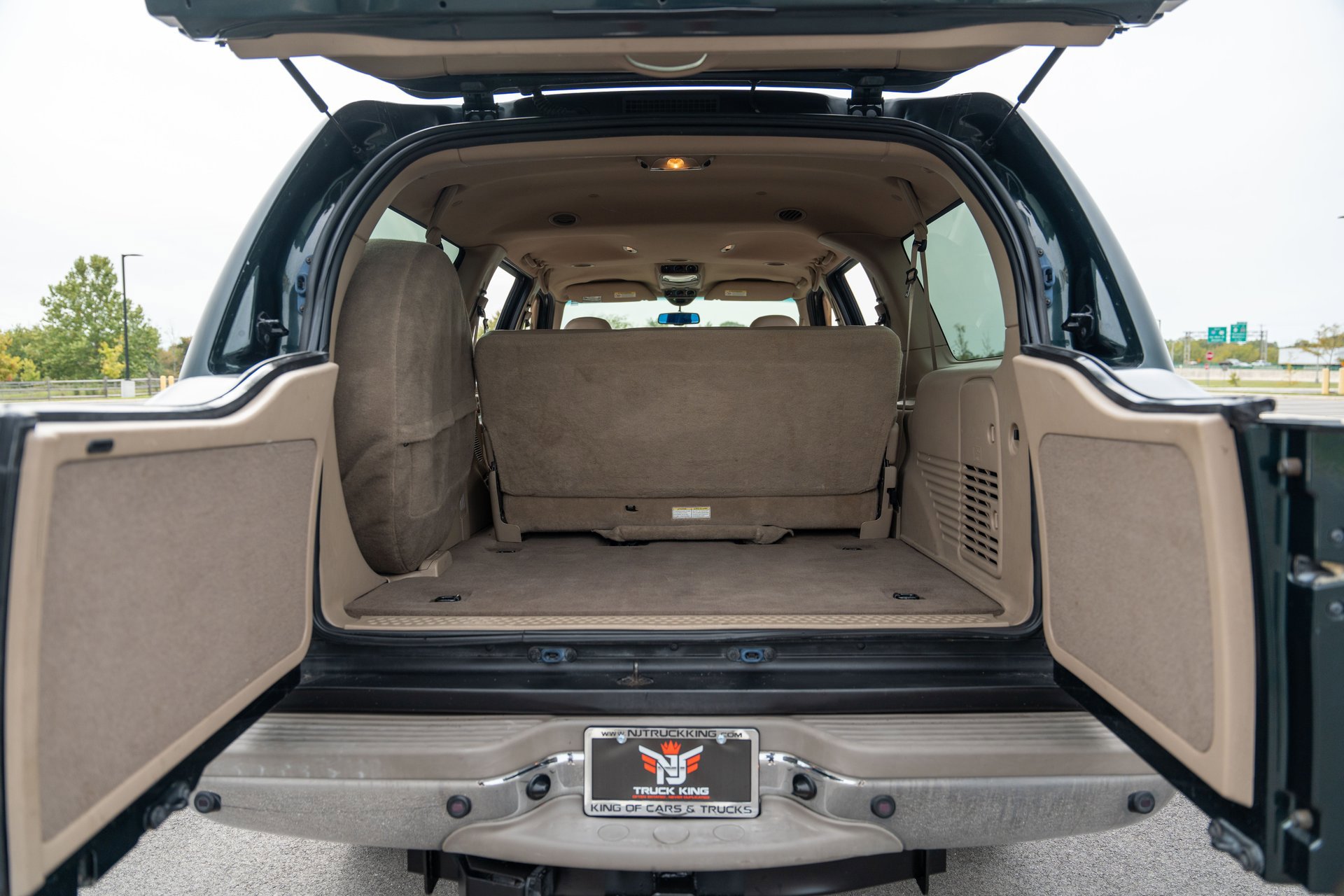 Used 2002 Ford Excursion Limited image 28