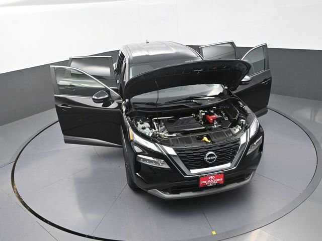 Used 2023 Nissan Rogue SV image 36