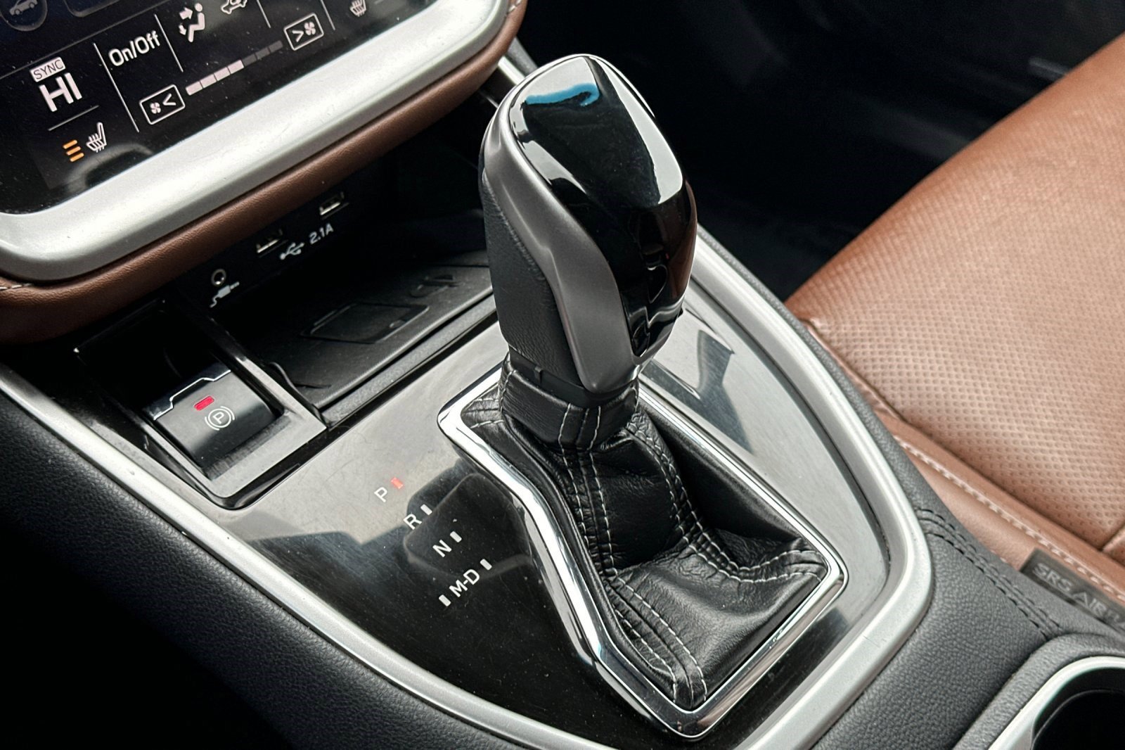 Used 2020 Subaru Outback Touring w/ Popular Package #2 image 19