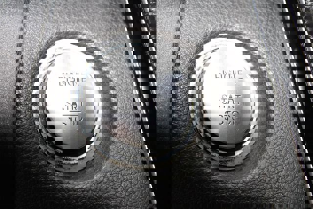 Used 2018 Mercedes-Benz C 300 Sedan w/ Premium Package image 13