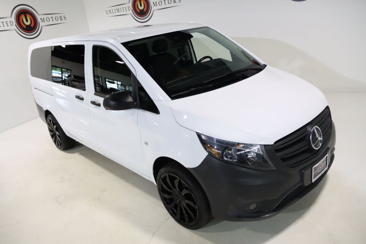 Used 2023 Mercedes-Benz Metris Passenger image 10