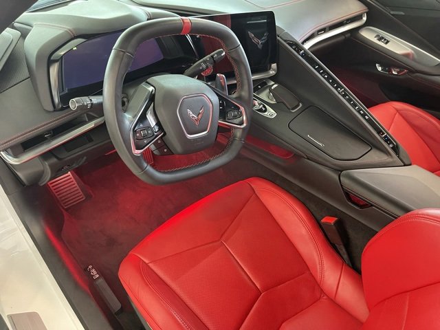 Used 2024 Chevrolet Corvette Stingray Coupe w/ Z51 Performance Package image 16