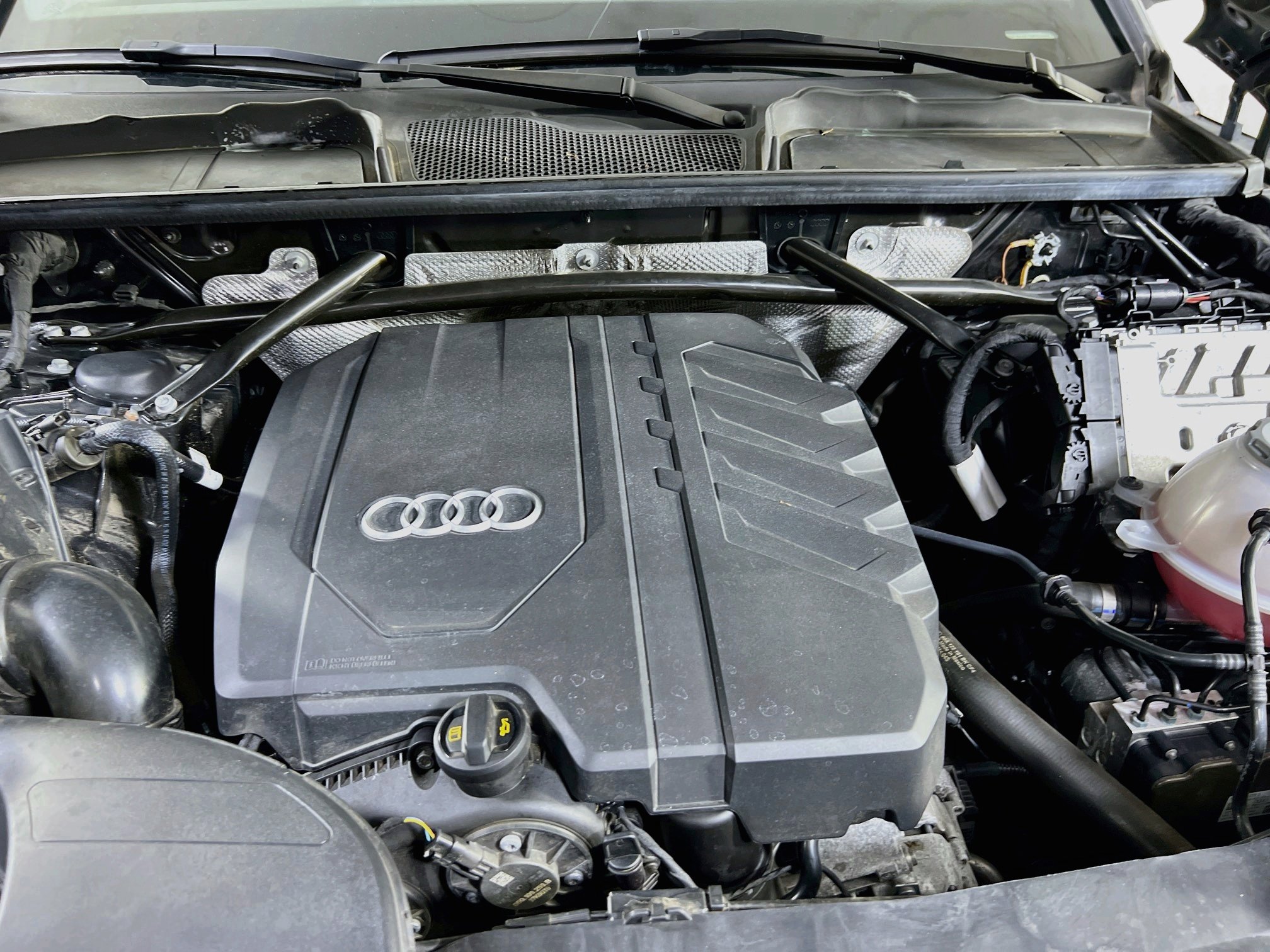 Used 2021 Audi Q5 2.0T Premium Plus w/ Premium Plus Package AWD/4WD image 32