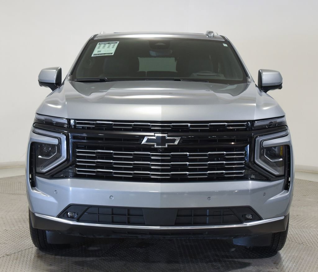 Used 2025 Chevrolet Tahoe High Country w/ Sun And Tow Package AWD/4WD image 5