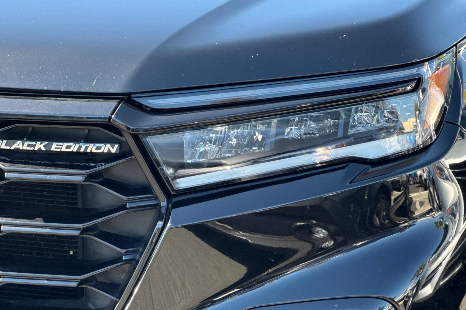 Used 2025 Honda Pilot Black Edition image 49