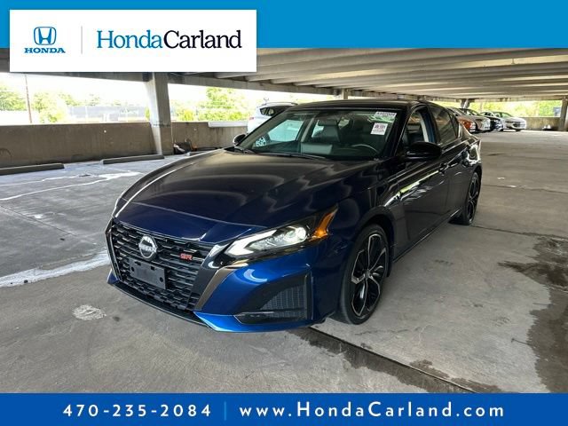 Used 2023 Nissan Altima 2.5 SR w/ SR Premium Package