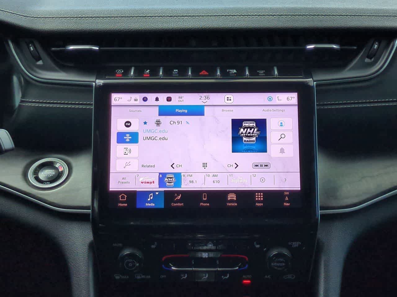 Certified 2025 Jeep Grand Cherokee Limited RWD image 29
