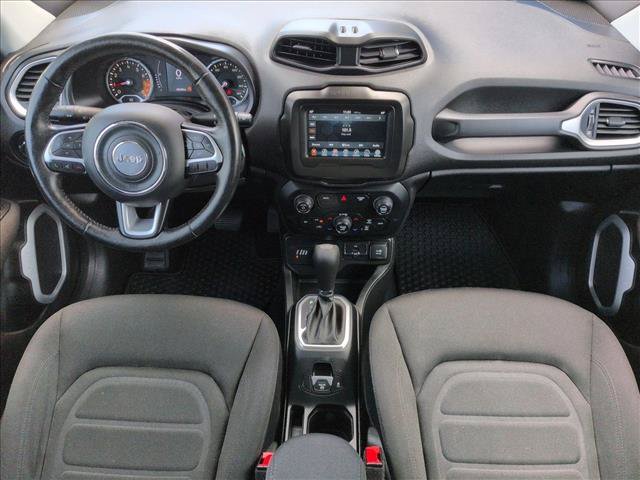 Used 2018 Jeep Renegade Latitude w/ Cold Weather Group AWD/4WD image 22