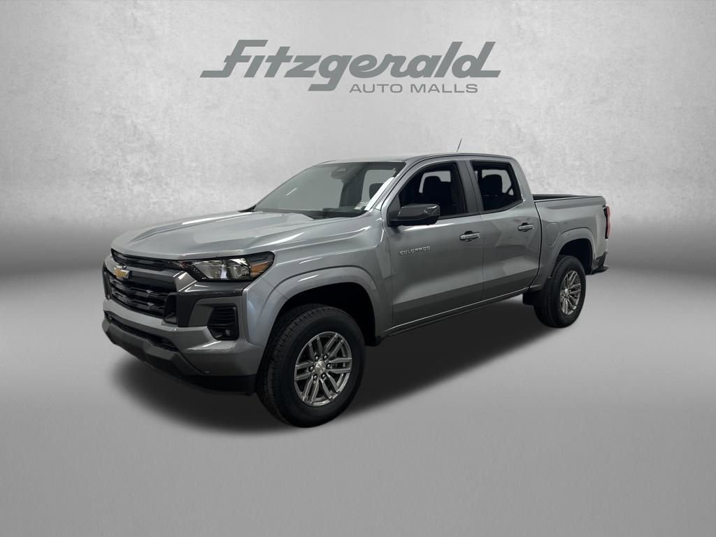 Used 2024 Chevrolet Colorado LT w/ LT Convenience Package II image 1