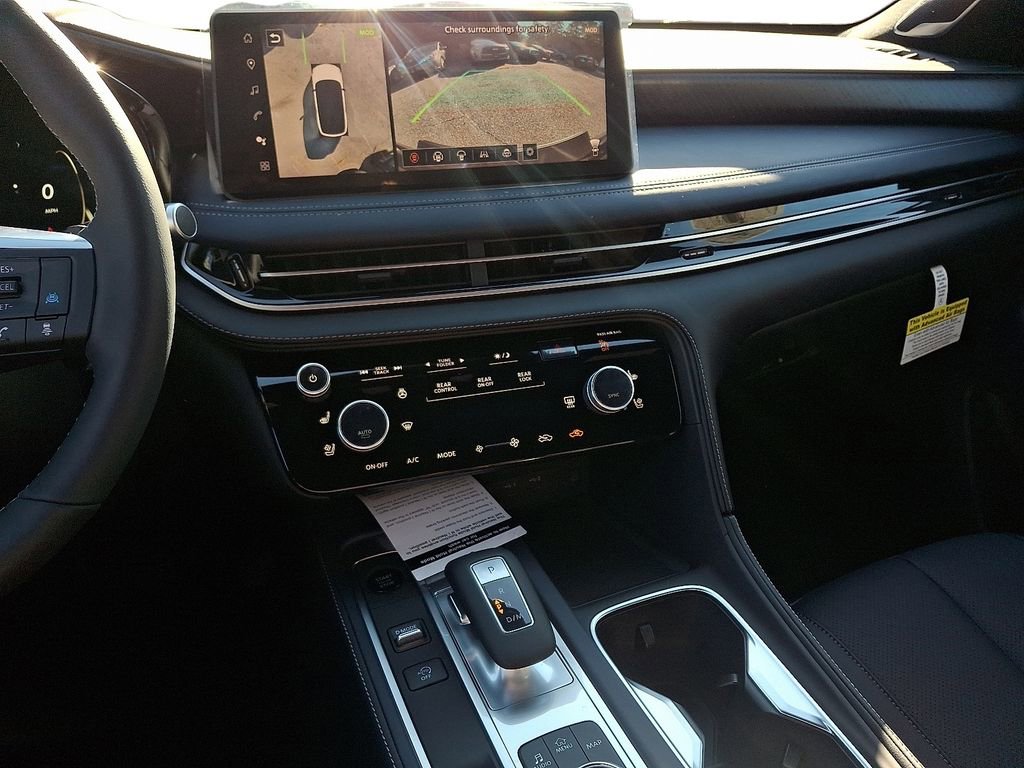 New 2026 INFINITI QX60 Luxe w/ Dark Cargo Package image 8