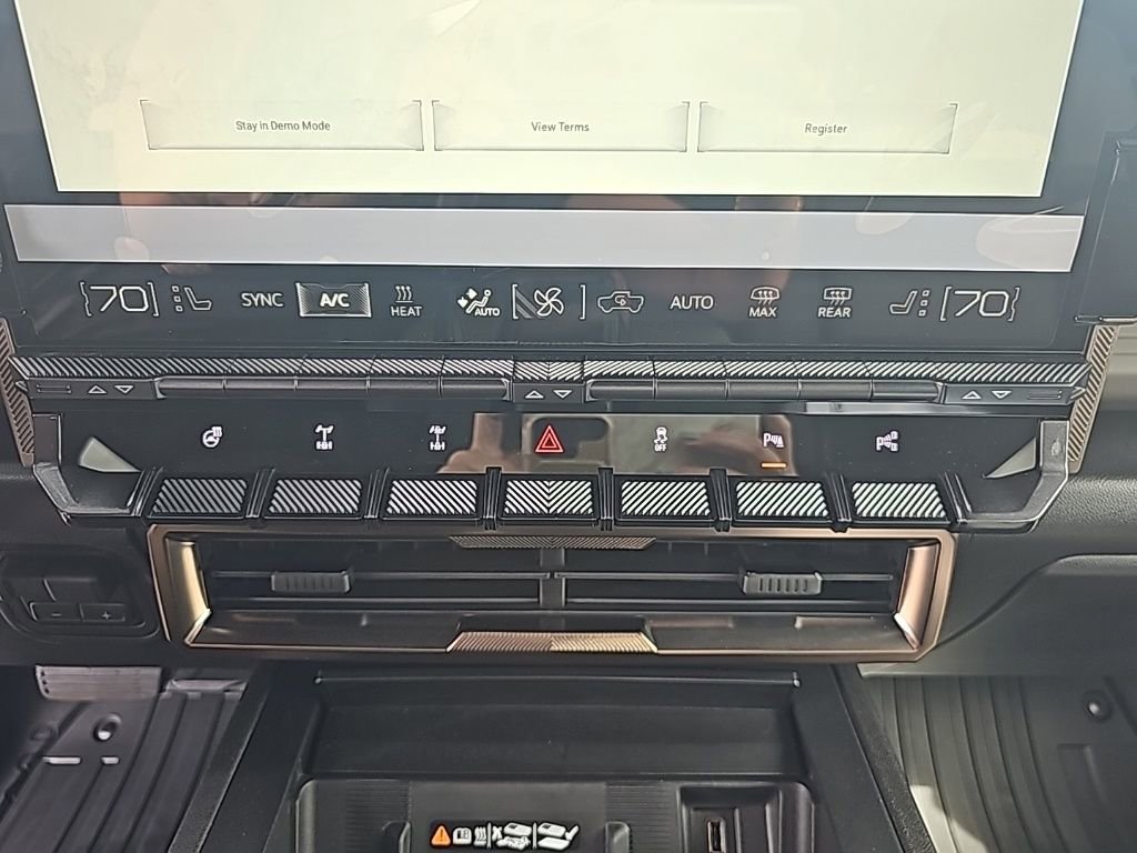 New 2025 GMC Hummer EV 3X w/ Extreme Off-Road Package image 29