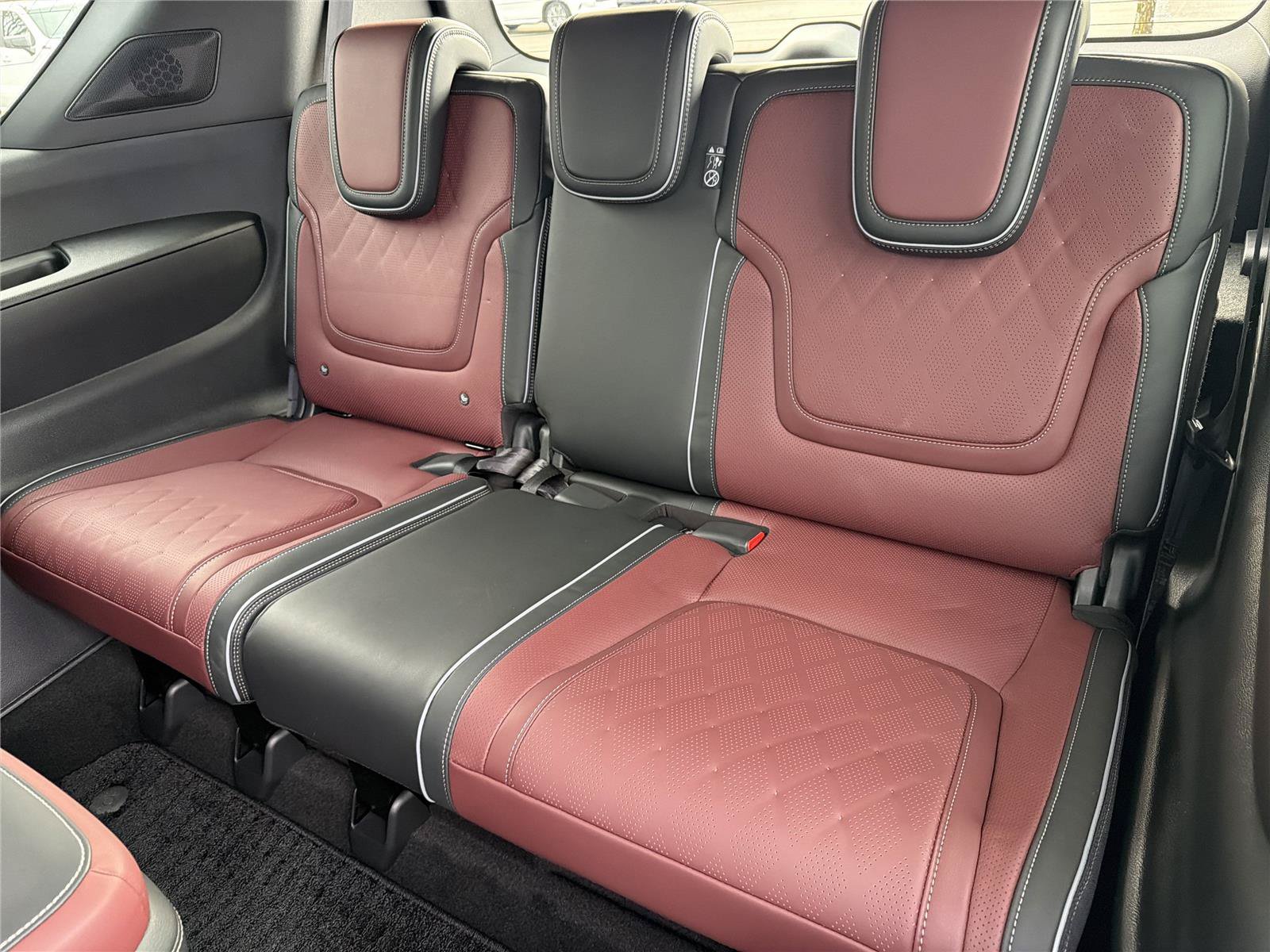 Used 2026 INFINITI QX80 Autograph w/ Premium Cargo Package AWD/4WD image 25