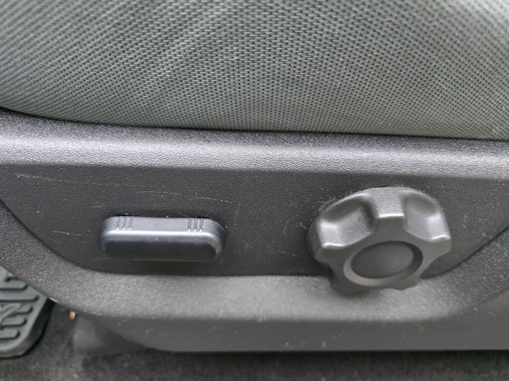 Used 2011 Ford F250 XLT w/ XLT Interior Pkg image 31