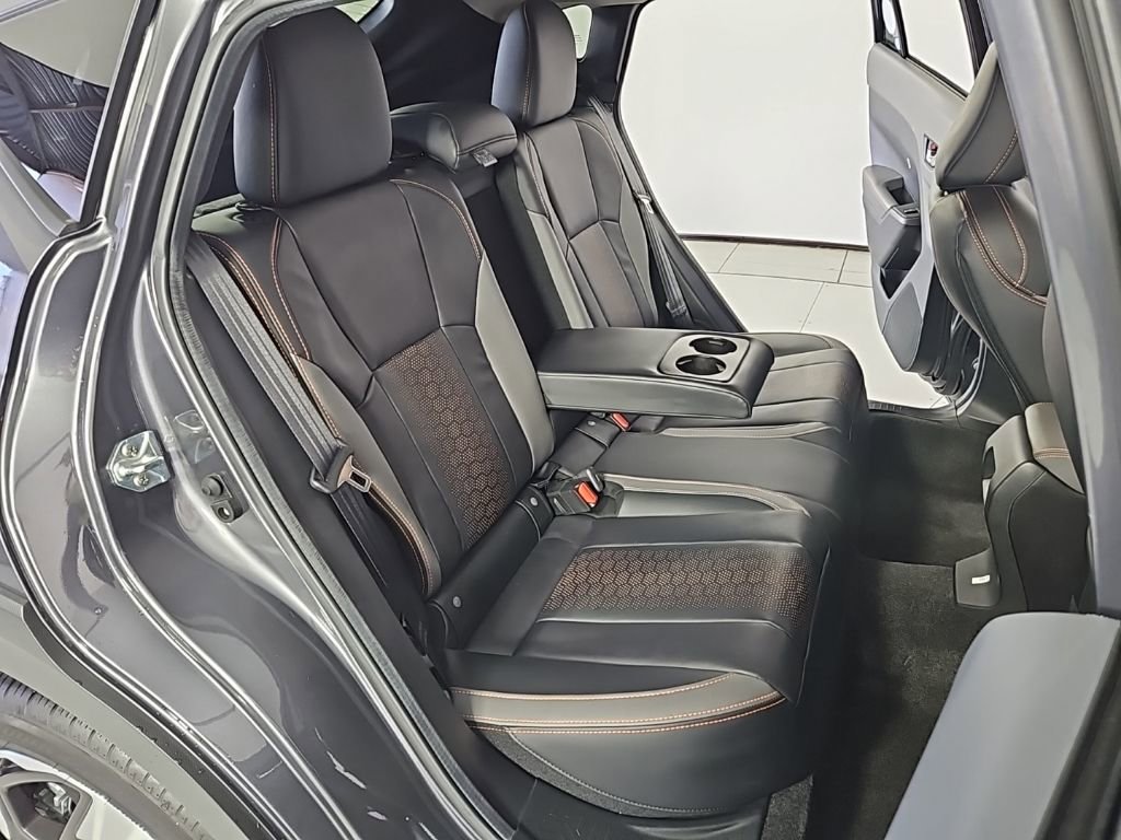 Certified 2025 Subaru Crosstrek 2.5i Limited w/ Crosstrek Mirror Package image 22