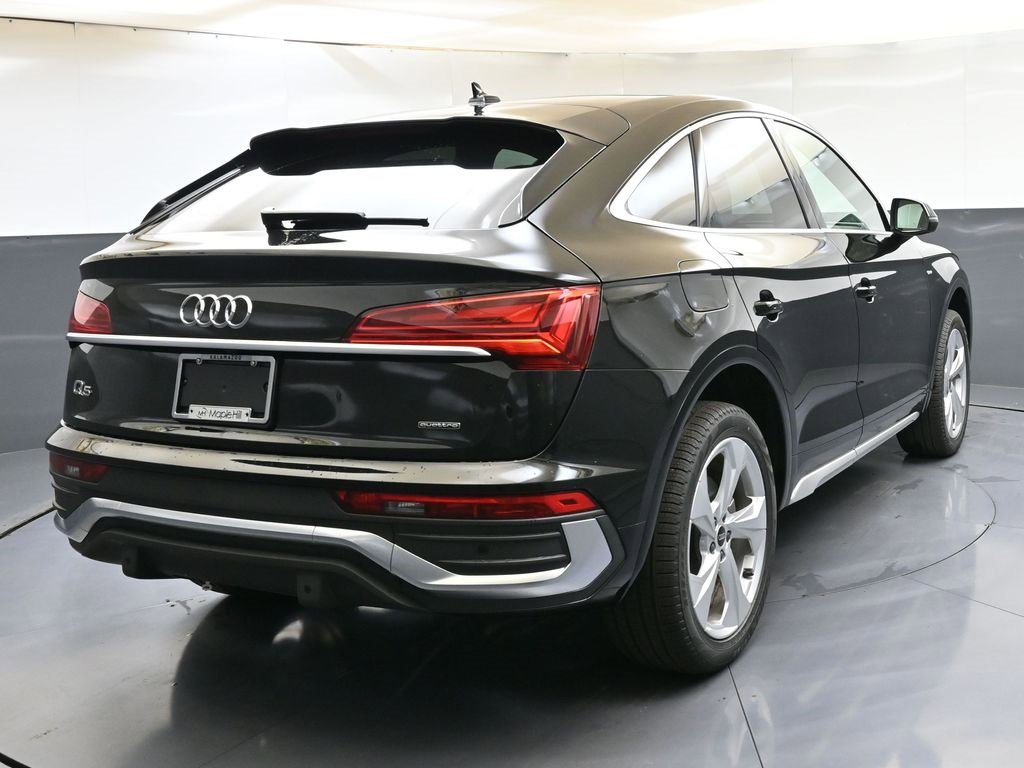 Certified 2025 Audi Q5 2.0T Premium Plus w/ Premium Plus Package image 5