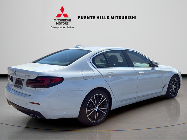 Used 2022 BMW 530i w/ Convenience Package RWD image 5