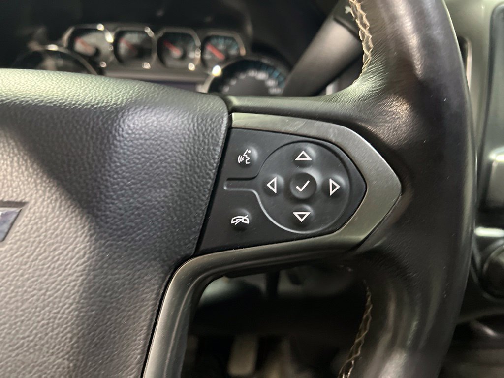 Used 2018 Chevrolet Silverado 1500 LT w/ All Star Edition AWD/4WD image 23