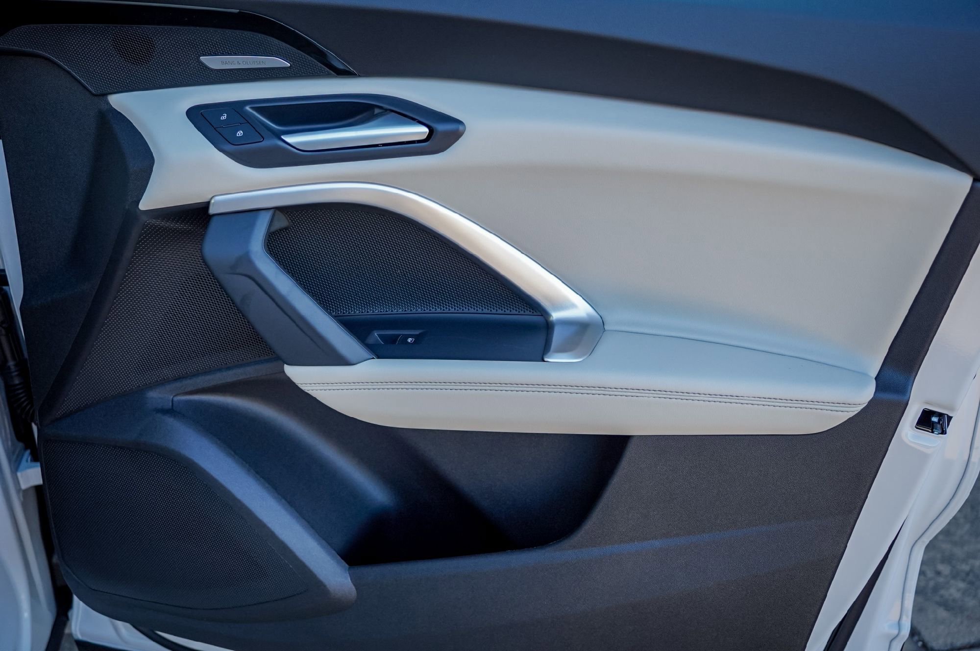 New 2025 Audi Q5 Premium Plus image 32