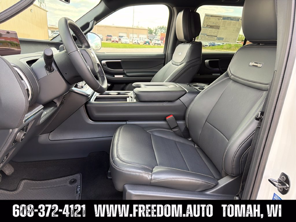 New 2026 Ford Expedition Max Platinum w/ Stealth Appearance Package AWD/4WD image 9