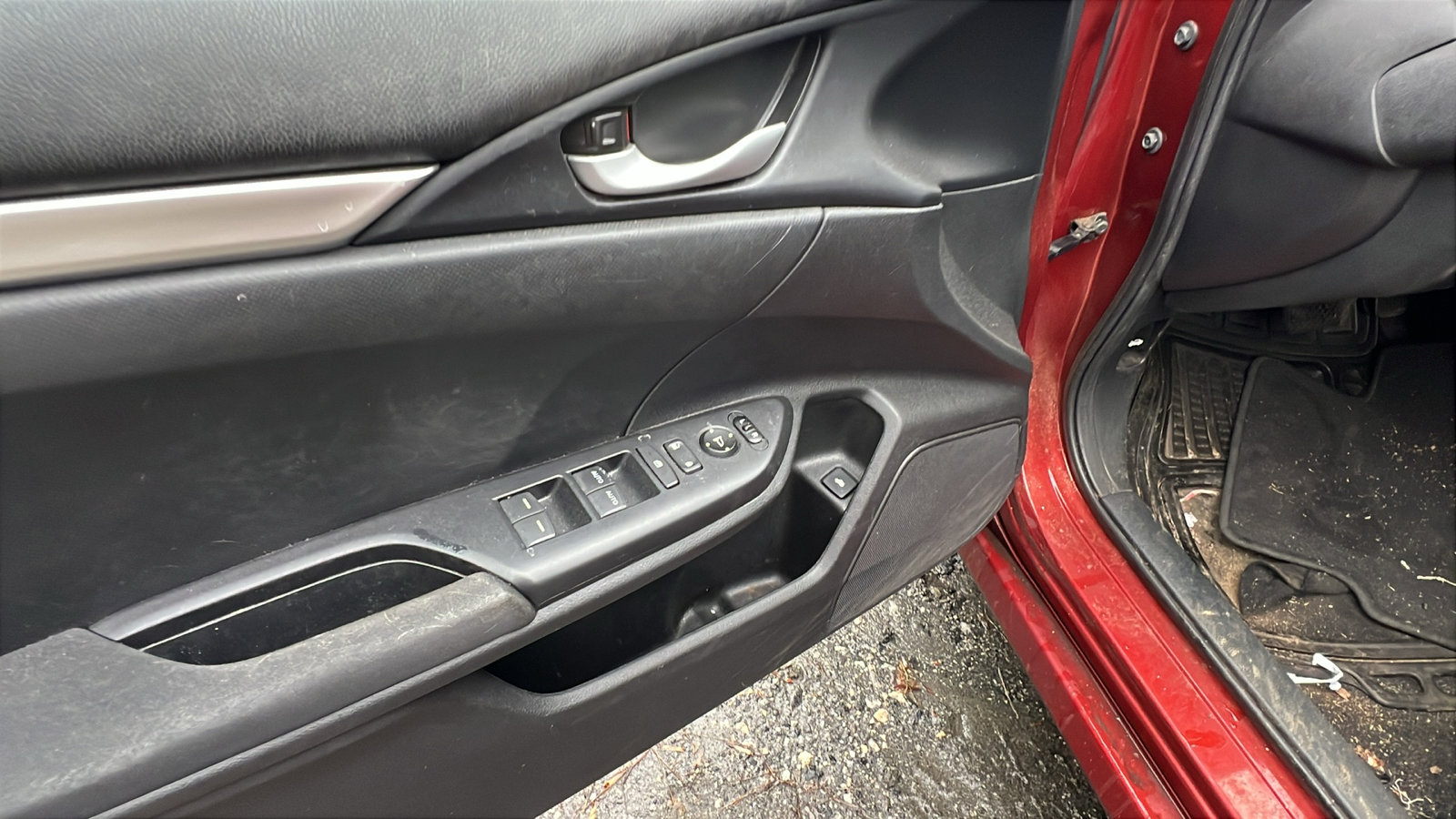 Used 2019 Honda Civic LX image 13