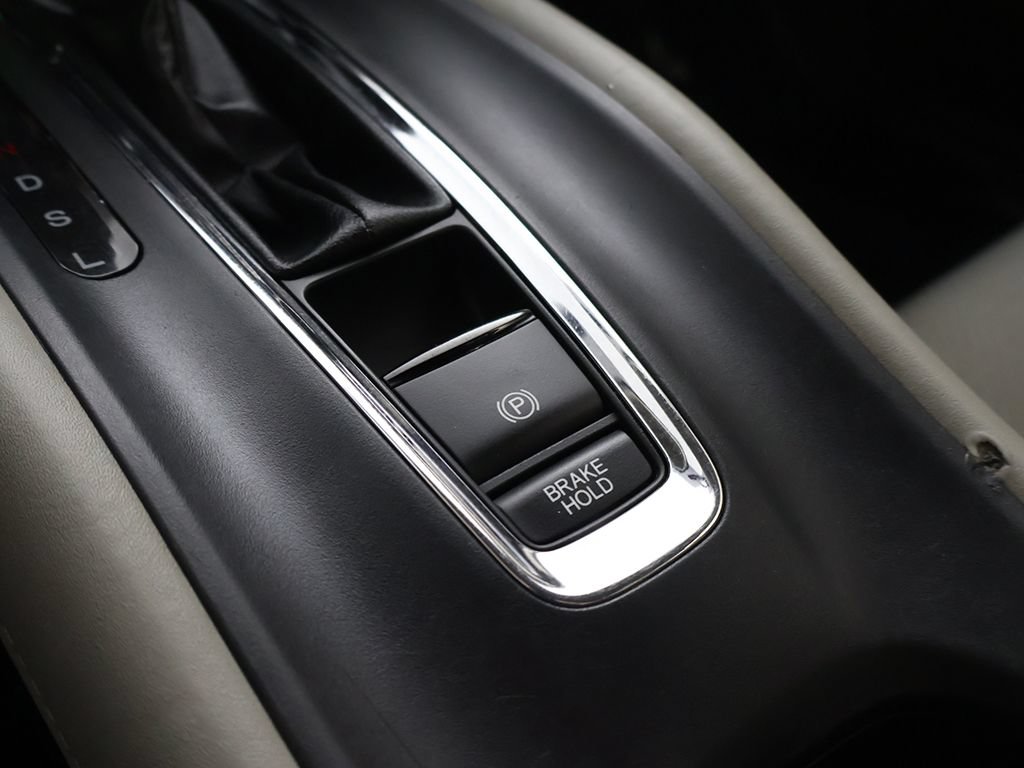 Used 2022 Honda HR-V LX image 41