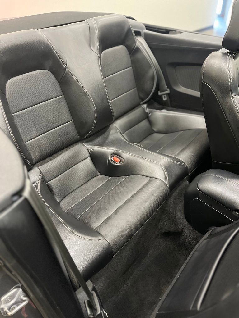 Used 2021 Ford Mustang Premium RWD image 16