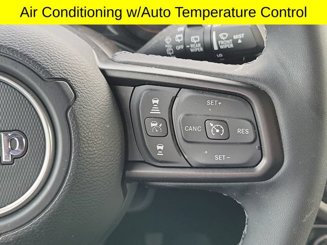 Used 2025 Jeep Wrangler Unlimited Sport AWD/4WD image 12