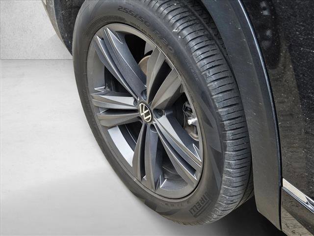 Used 2021 Volkswagen Atlas Cross Sport SE image 8