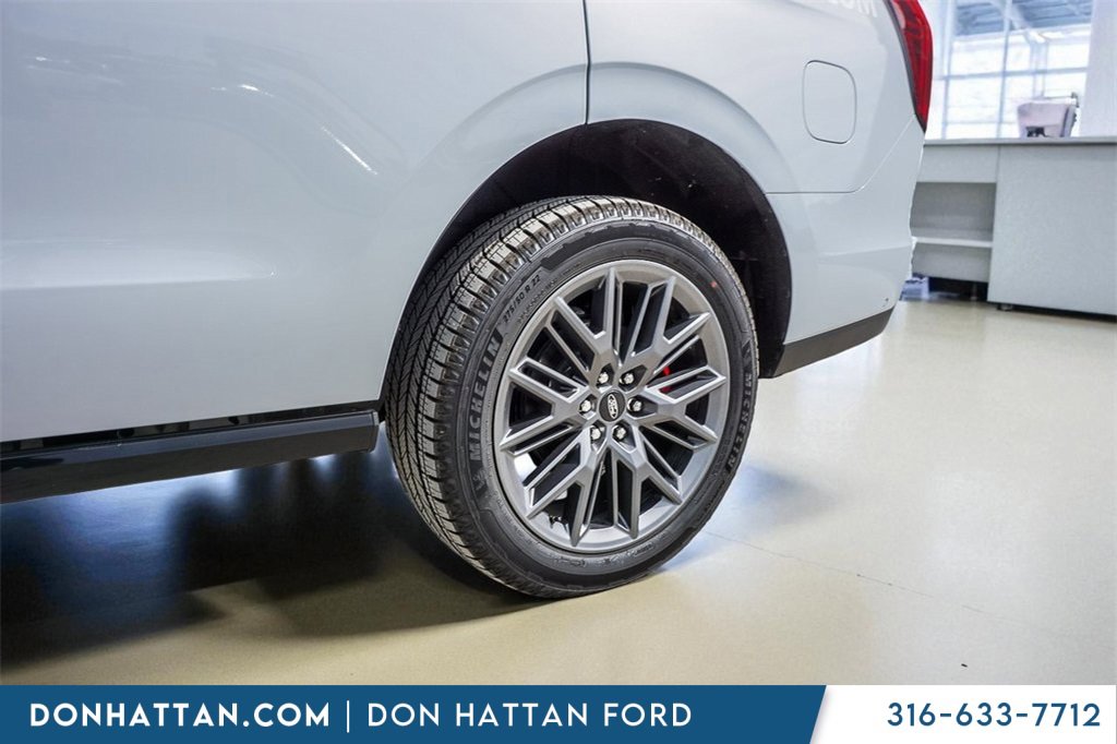 New 2025 Ford Expedition Platinum image 46