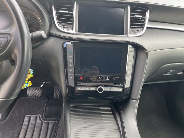Used 2021 INFINITI QX50 Luxe w/ Appearance Package AWD/4WD image 18