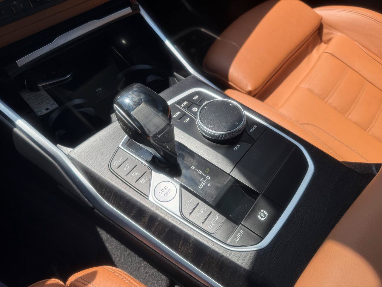 Used 2021 BMW 330e xDrive w/ Executive Package AWD/4WD image 16