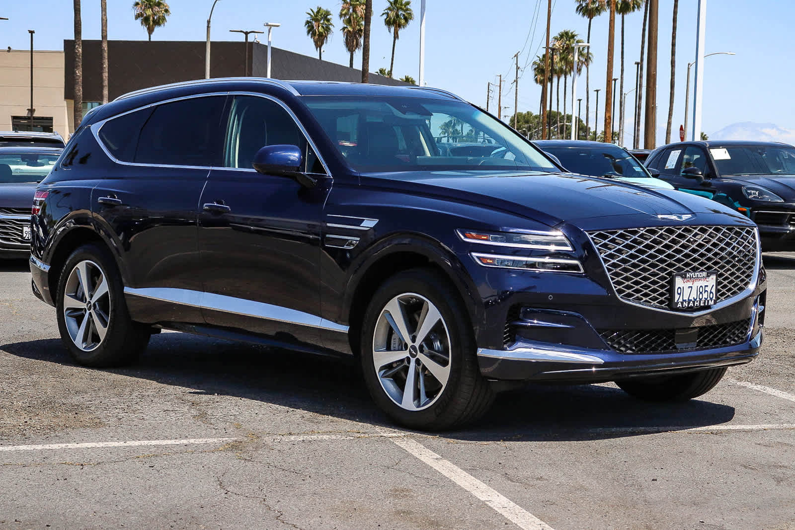 Used 2024 Genesis GV80 2.5T w/ Advanced Package AWD/4WD image 3