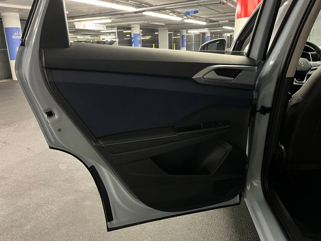 New 2026 Volkswagen Taos SE AWD/4WD image 22