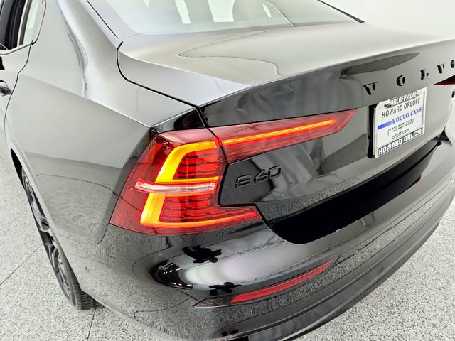 Certified 2024 Volvo S60 B5 Plus image 15