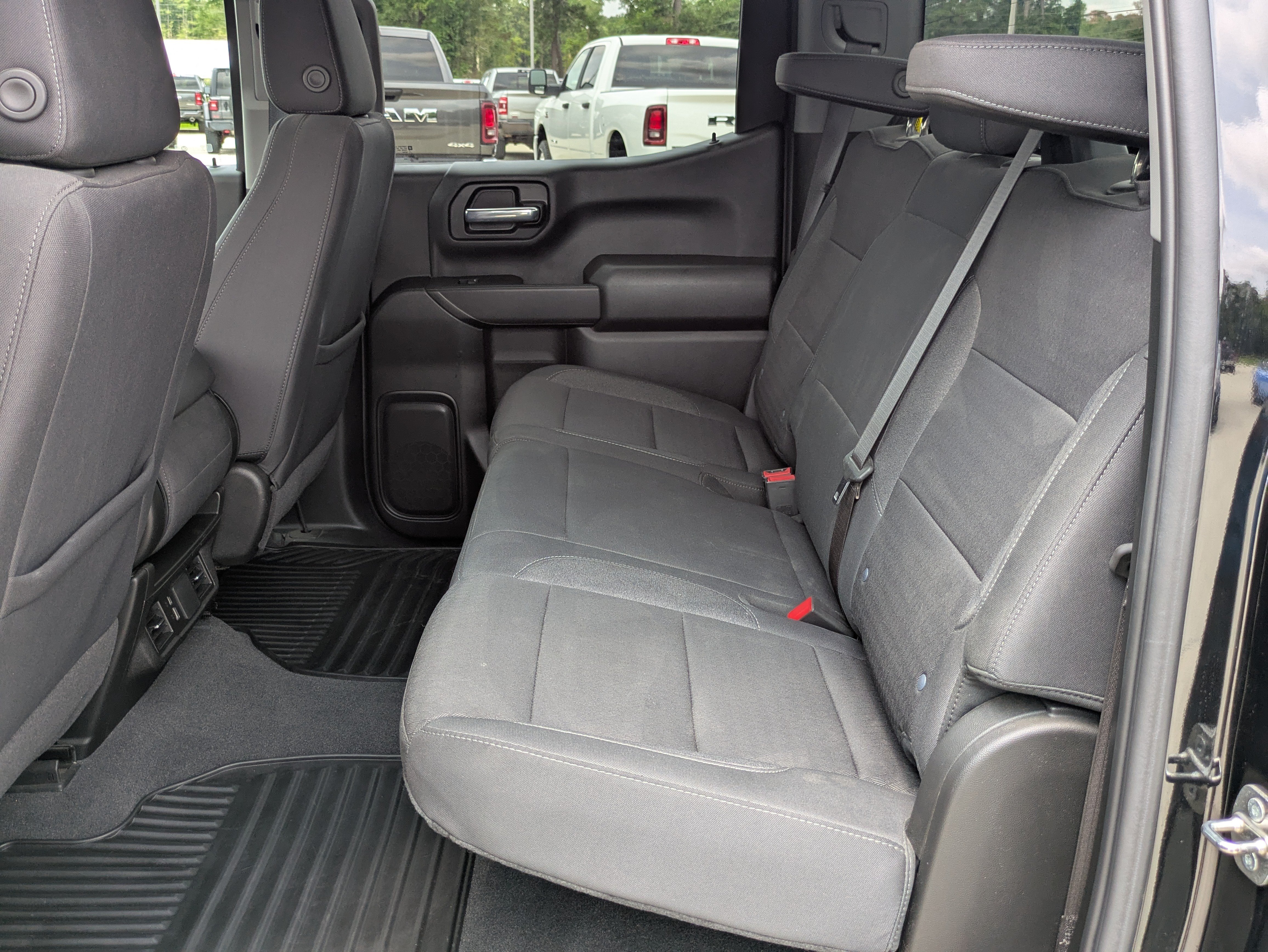 Used 2024 Chevrolet Silverado 1500 Custom RWD image 11
