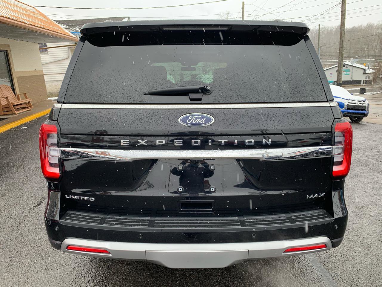 Used 2024 Ford Expedition Max Limited image 4