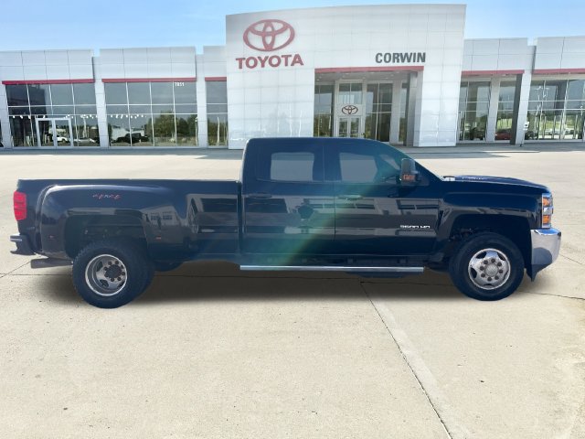 Used 2018 Chevrolet Silverado 3500 W/T w/ WT Convenience Package AWD/4WD image 6