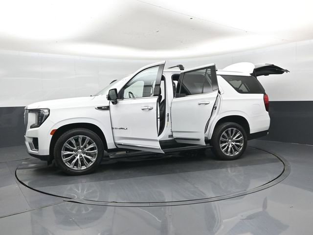 Used 2021 GMC Yukon Denali w/ Denali Premium Package image 52