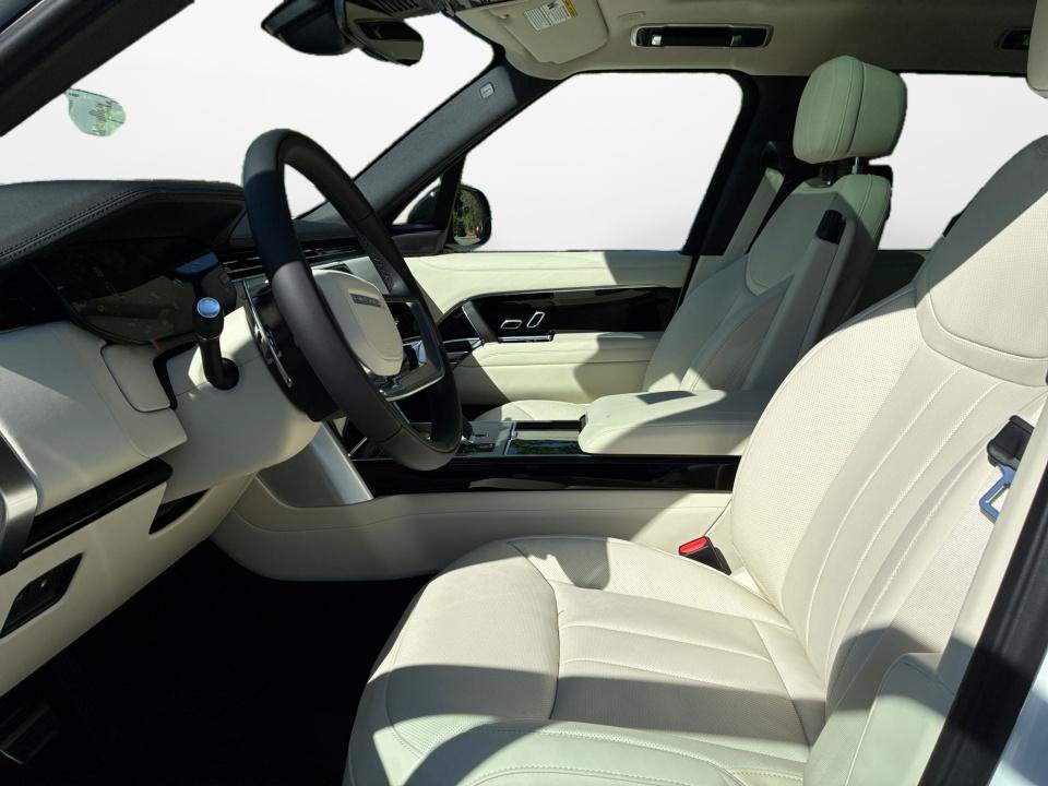 New 2026 Land Rover Range Rover SE AWD/4WD image 9