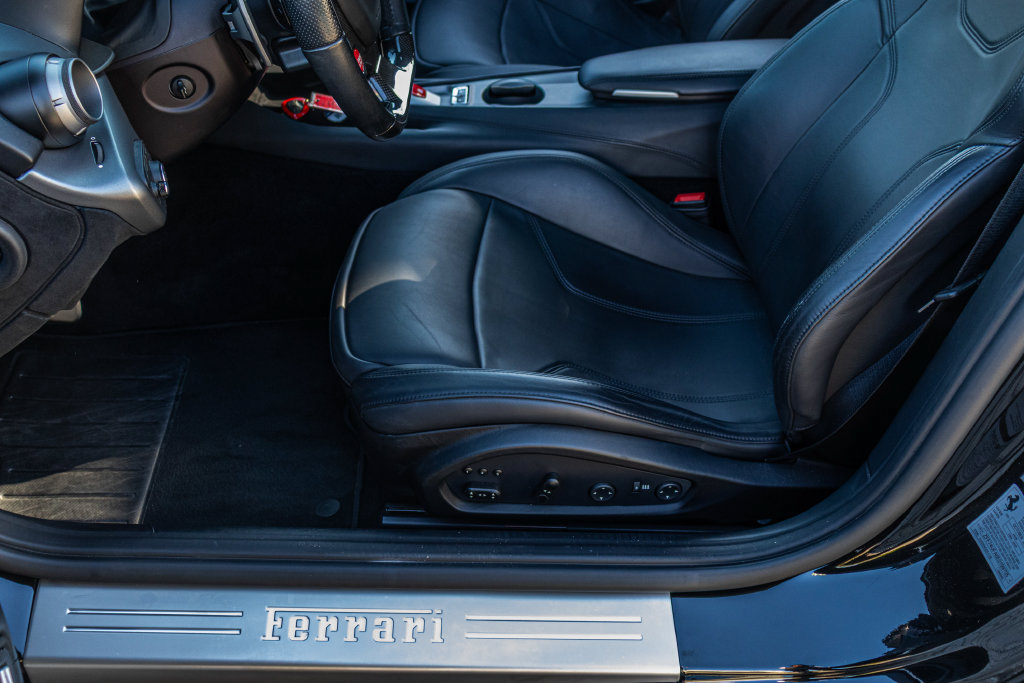 Used 2014 Ferrari F12 Berlinetta RWD image 41